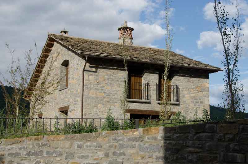 Huesca - Ainsa 34 - casa.jpg